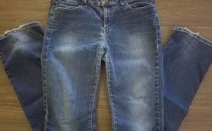 Guess Nicole bootcut Jeans size 31